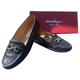 Mocassins Salvatore Ferragamo Richie P en cuir embossé python noir Noir Bijouterie dorée