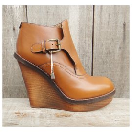 Chloé-Chloé wedge boots new condition with defect-Light brown