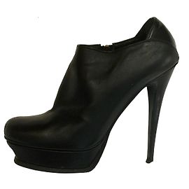 Yves Saint Laurent YSL Tribute booties Black