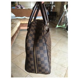 Louis Vuitton-Handbags-Light brown