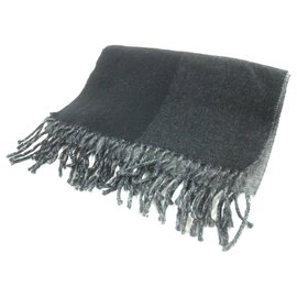 Coach Scarf Cinza
