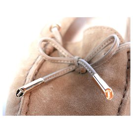 Tod's-Gommini Loafers-Beige