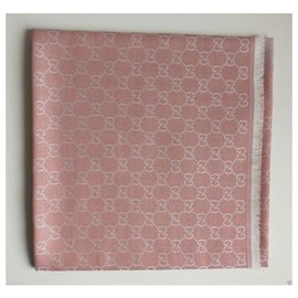Gucci-bufanda shawk gucci gg rosa de lana y seda-Rosa