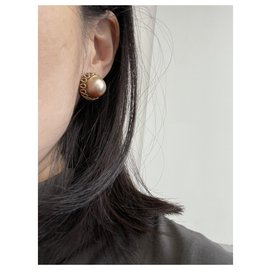 inconnue-Earrings-Golden
