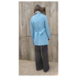 Burberry-Impermeabile leggero Burberry da donna 38-Blu chiaro