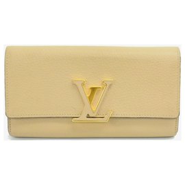 Louis Vuitton-Louis Vuitton Capucines-Beige