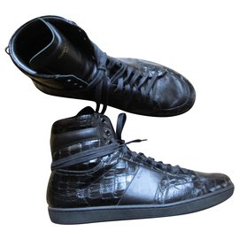 Saint Laurent-Black leather sneakers, Pointure 46.-Black
