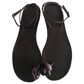 Chanel Camellia Toe Post Thong Sandals Brown