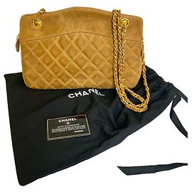 Excelente bolsa Chanel em camurça camel com dourado Caramelo