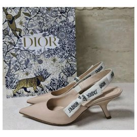 Dior-Dior J’adior Bege Couro Envernizado Tamanho das Bombas Slingback 37-Bege