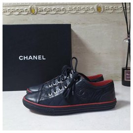 Chanel-CHANEL Negro Rojo CC Logo Textile Leather Sneakers Trainers Sz.38,5-Negro