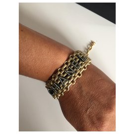 Chanel-Bracelets-Golden