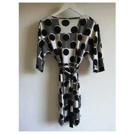 Diane Von Furstenberg-Robe portefeuille en soie DvF Masako-Multicolore