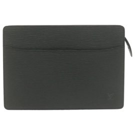 Louis Vuitton-LOUIS VUITTON Epi Pochette Homme Clutch Bag Black M52522 LV Auth yk1307-Black