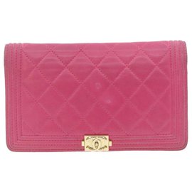 Chanel-Portafoglio lungo Chanel in pelle di agnello Matelasse Boy Chanel Pink CC Auth th1177-Rosa