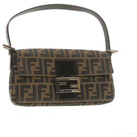 Fendi-FENDI Zucca Canvas Mamma Baguette Bolso de hombro Negro Marrón Auth 19684-Castaño,Negro