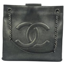 Chanel-Bolsa de hombro-Negro