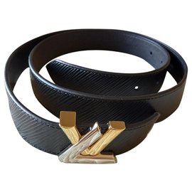 Louis Vuitton-Cinturón de piel Twist-Negro