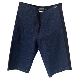 Chanel-Pantalones cortos de mezclilla con estilo-Azul marino