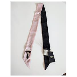Fendi-wrappy fendi karlito-Pink