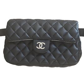 Bolsa de banana Chanel Uniform Preto Prata