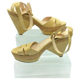 Prada-Trapez heel patent sandals-Beige,Caramel