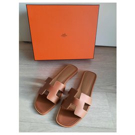 Hermès-Oran-Caramello