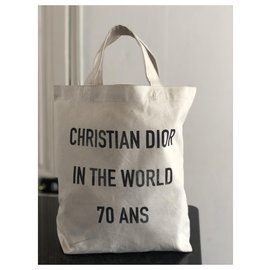 Dior-Cadeaux VIP-Écru