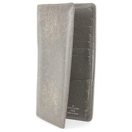 Louis Vuitton-Brown Grizzli Taiga Long Brazza Wallet-Brown