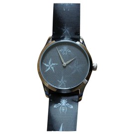 Gucci-Gucci brand new wristwatch model Bee & Star-Black,Silvery