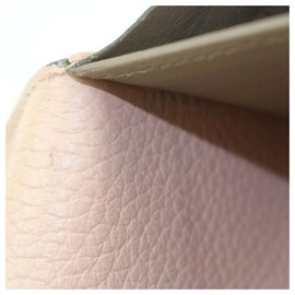 Louis Vuitton-Capucines Long Wallet Pink Taurillon Leather-Other