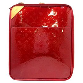 Louis Vuitton-Louis Vuitton Pegase ou pégase-Red