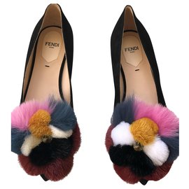 Fendi-Flats-Multiple colors