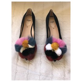 Fendi-Flats-Multiple colors