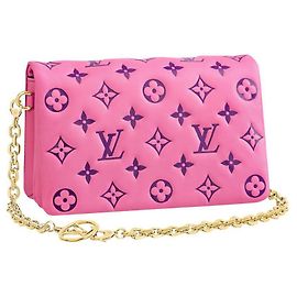 Louis Vuitton Pochette LV Coussin Rosa