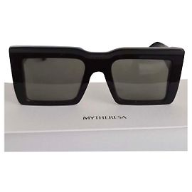Loewe Sunglasses Black Acetate Black