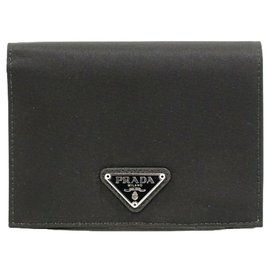 Prada-PRADA wallet-Black