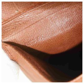 Louis Vuitton-Bifold Men's Wallet Marco Multiple Florin Slender-Brown