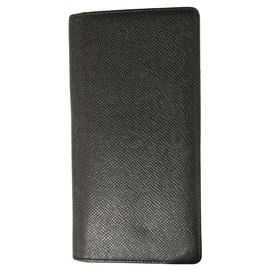 Louis Vuitton-Louis Vuitton Black Taiga Brazza Wallet-Black