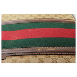 gucci bumbolsa mens