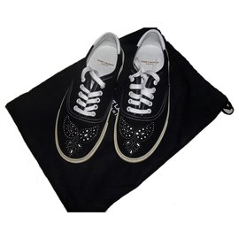 Saint Laurent-SAINT LAURENT STUD SKATE SNEAKERS-Black