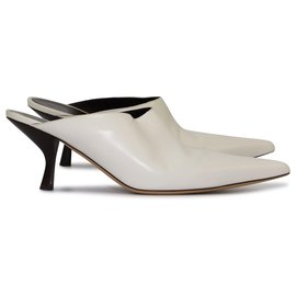 The row-The Row Bourgeoise Point-Toe Mules-Branco