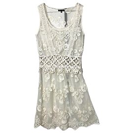 Massimo Dutti vestido bordado Outro
