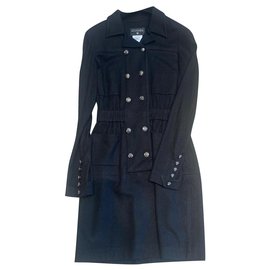 Chanel Dresses Black