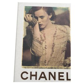 Chanel-Catálogo Chanel e outros-Outro