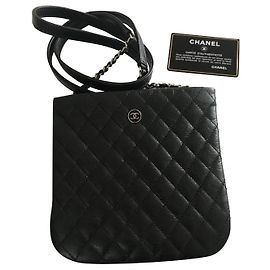 Chanel shoulder bag uniform Black