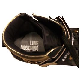 Baskets Love Moschino en nylon noir et doré Noir