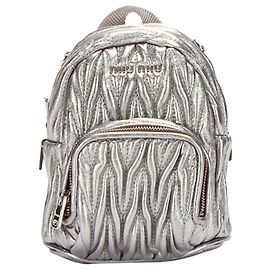 Zaino Miu Miu Argento Matelasse Pelle Argento