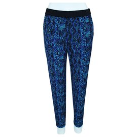 French Connection-Pantalones estampados azules-Azul