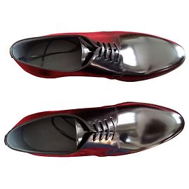 Scarpe derby Christian Dior in pelle nera da uomo Nero